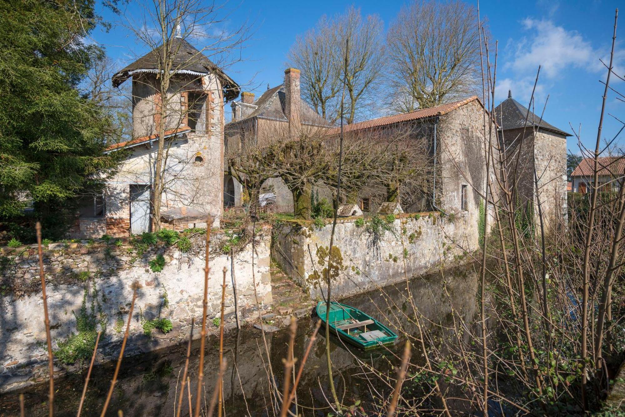 Chateau De La Tourlandry Chemille-en-Anjou Экстерьер фото